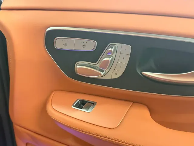 Mercedes-Benz V-Class — Фото автомобиля 8
