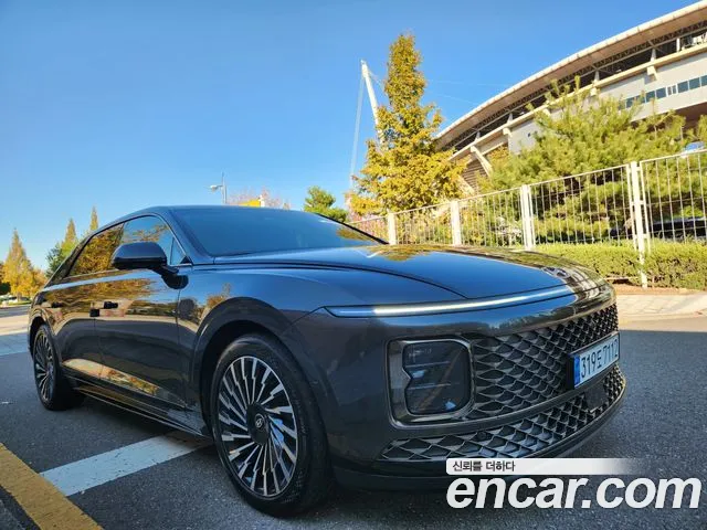 Фотография автомобиля — Hyundai Grandeur GN7