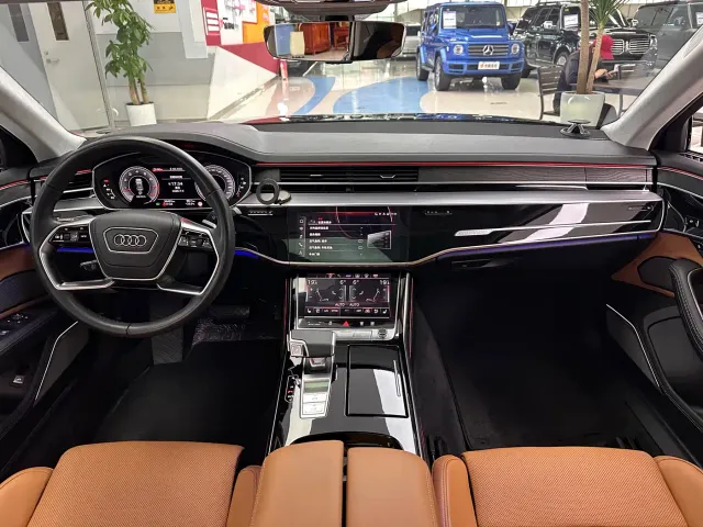 Audi A8 — Фото автомобиля 27
