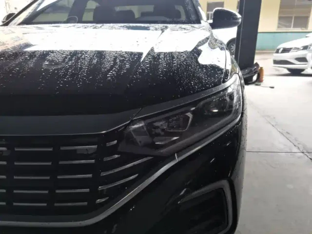Volkswagen Passat — Фото автомобиля 23