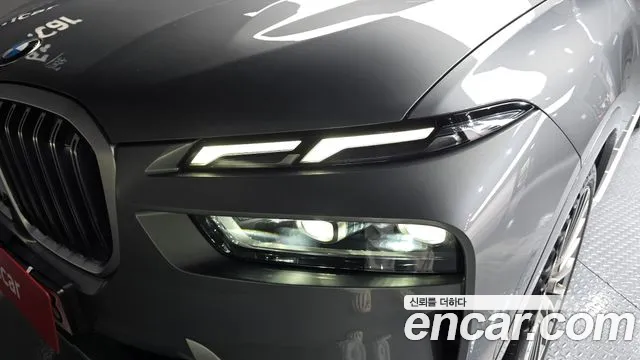 BMW X7 — Фото автомобиля 19