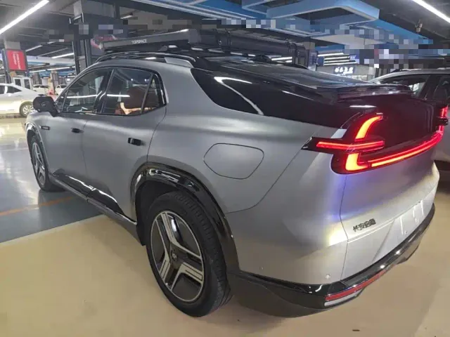 Changan Qiyuan E07 — Фото автомобиля 4