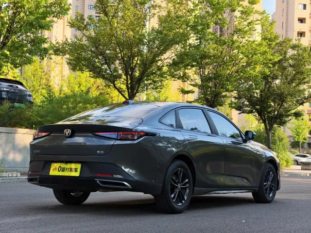 Changan Lamore — Фото автомобиля 4