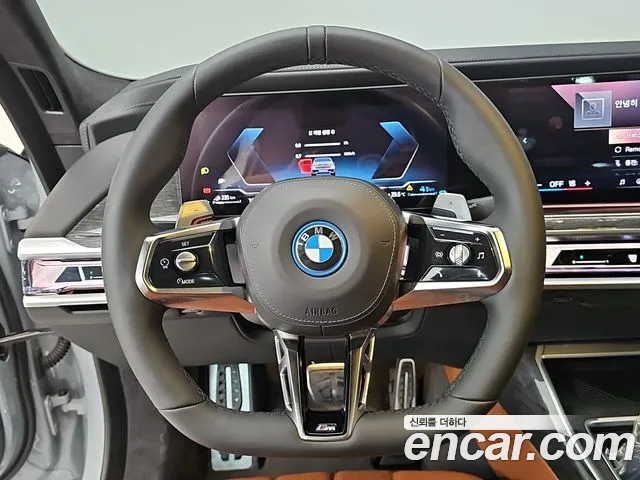 BMW 7-Series 7 серия (G70) — Фото автомобиля 12