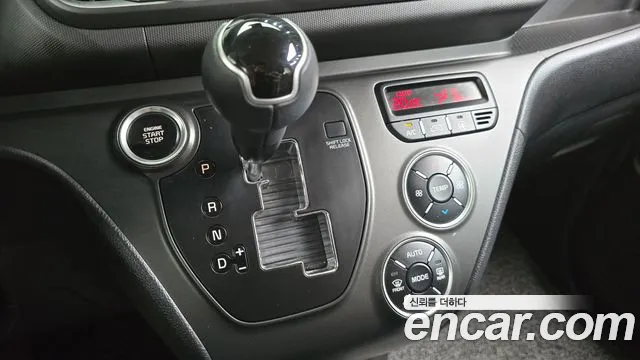 Kia RAY Signature — Фото автомобиля 9