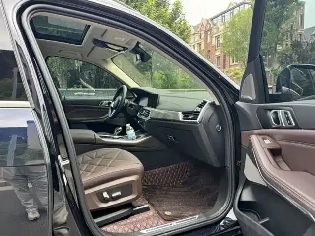 BMW X5 — Фото автомобиля 8