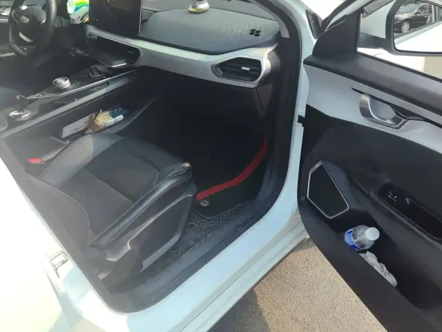 Geely Geometry A — Фото автомобиля 8