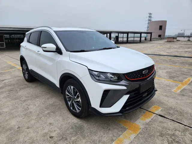 Geely Binyue — Фото автомобиля 3