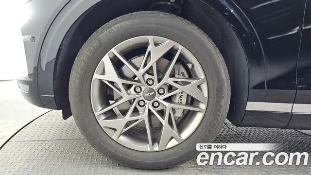 Genesis GV70 2.5T Бензин AWD — Фото автомобиля 5