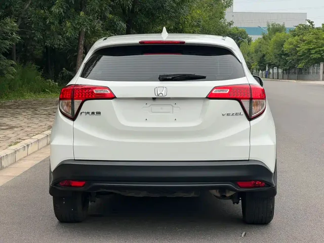 Honda Vezel — Фото автомобиля 14