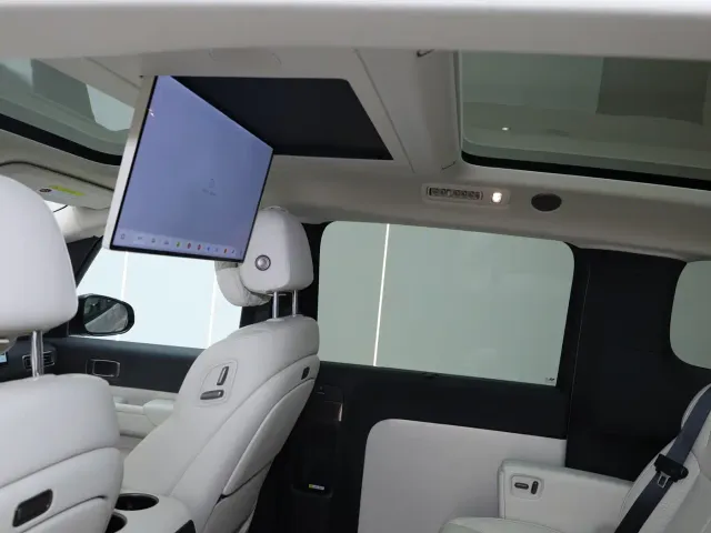 Li Auto MEGA — Фото автомобиля 29