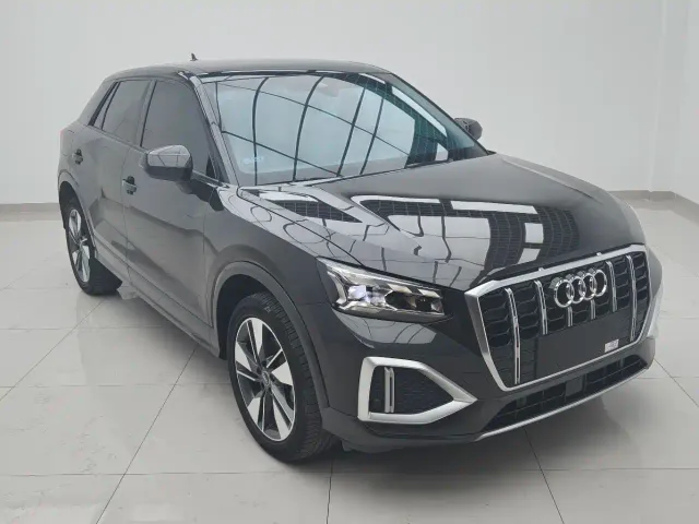Audi Q2L — Фото автомобиля 2