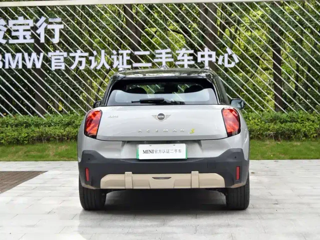 MINI Electric MINI ACEMAN — Фото автомобиля 5