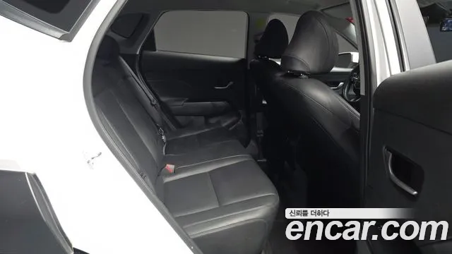 Hyundai Kona — Фото автомобиля 18