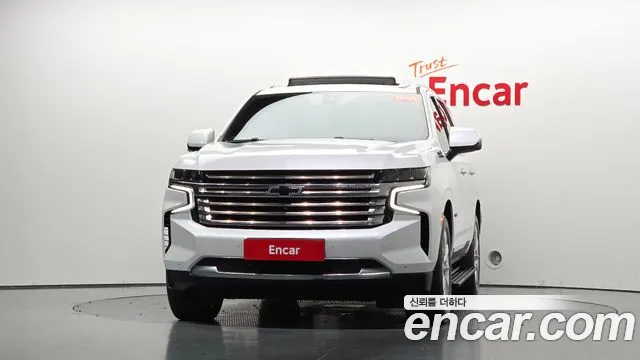 Chevrolet Tahoe — Фото автомобиля 3