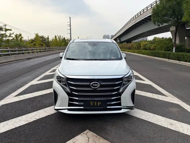 GAC Trumpchi M8 — Фото автомобиля 2