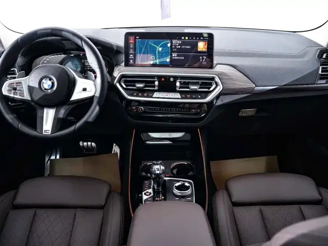 BMW X3 — Фото автомобиля 14