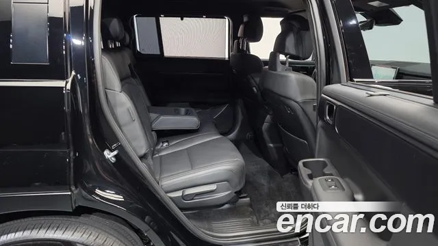 Hyundai Santafe — Фото автомобиля 10