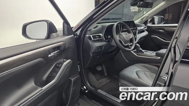 Toyota Highlander 4th Gen — Фото автомобиля 15