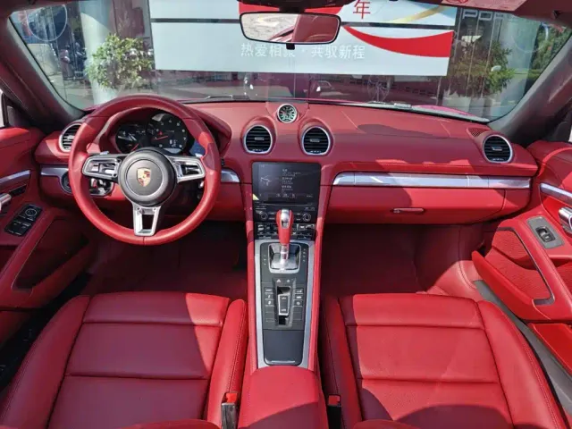 Porsche 718 — Фото автомобиля 22