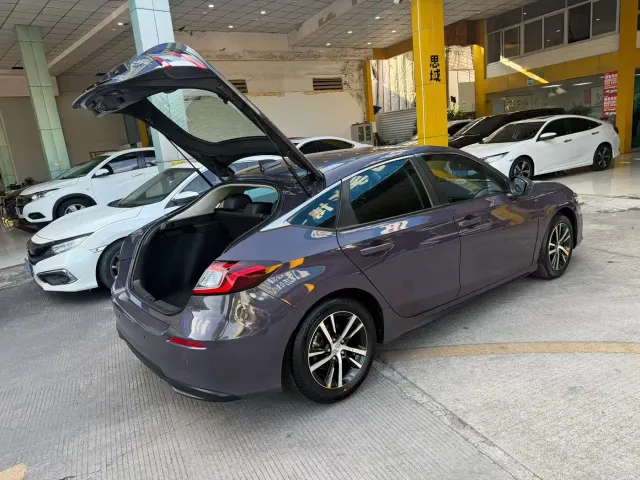Honda Civic — Фото автомобиля 7