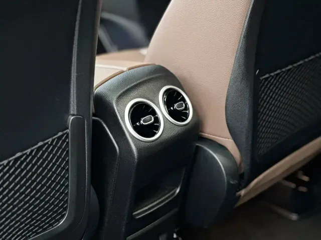 Mercedes-Benz GLB-Class — Фото автомобиля 14