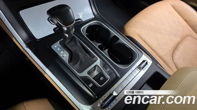 Kia Canival Carnival 4 поколение 9 мест Prestige — Фото автомобиля 9