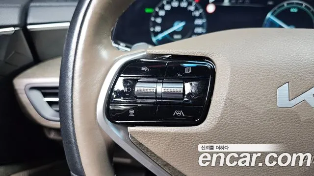 Kia K8 Hybrid — Фото автомобиля 27