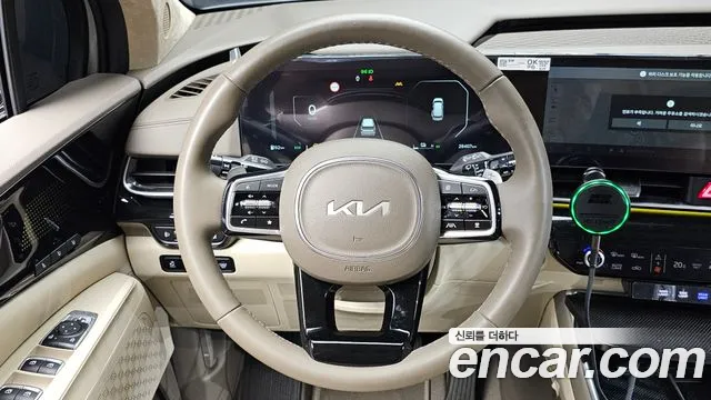 Kia Carnival Generation 4 — Фото автомобиля 13