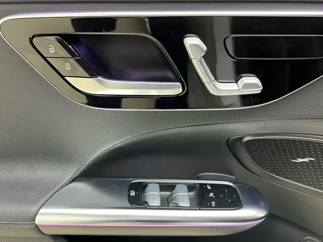 Mercedes-Benz C-Class — Фото автомобиля 18