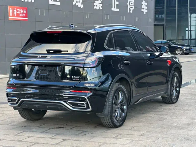 Hongqi HS5 — Фото автомобиля 6