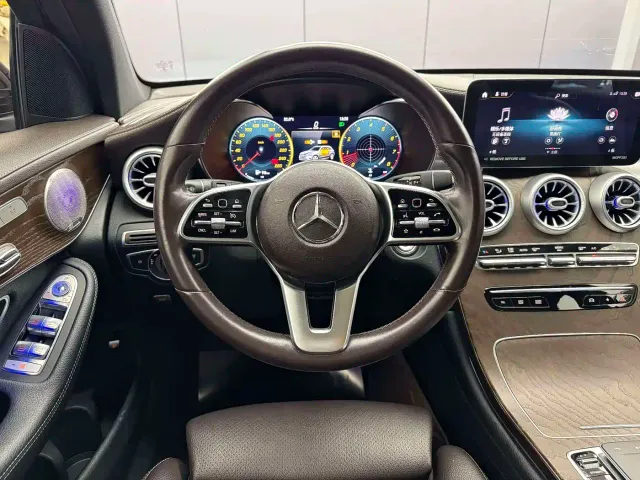 Mercedes-Benz GLC-Class — Фото автомобиля 11