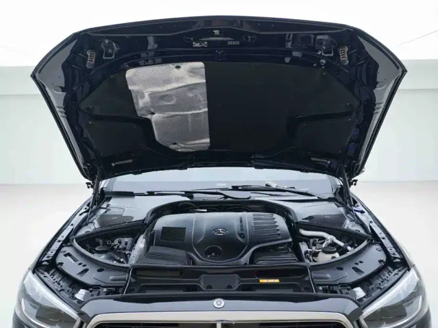 Mercedes-Benz S-Class — Фото автомобиля 4