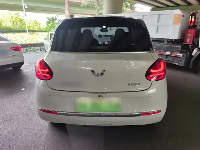 Wuling Bingo — Фото автомобиля 5
