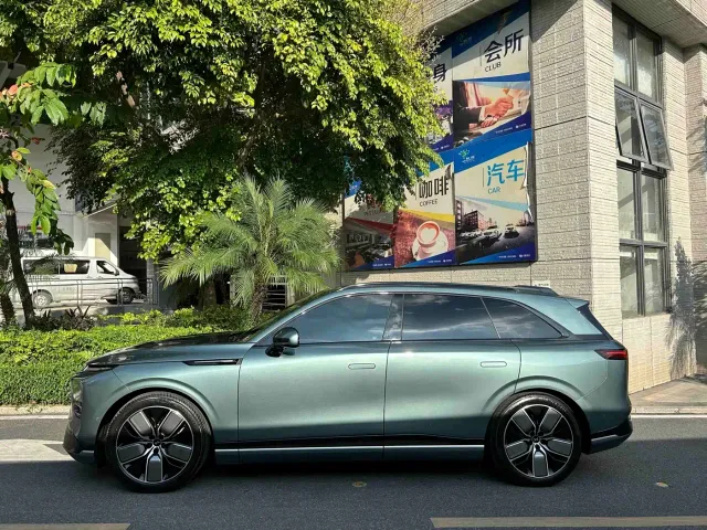 Xpeng G9 — Фото автомобиля 3