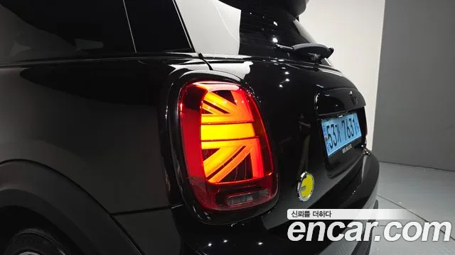 MINI Cooper Cooper Electric — Фото автомобиля 22
