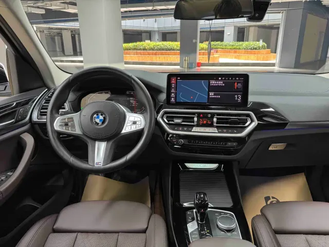 BMW X3 — Фото автомобиля 16