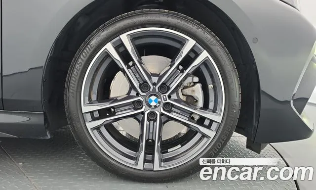 BMW 2 Series F44 — Фото автомобиля 6