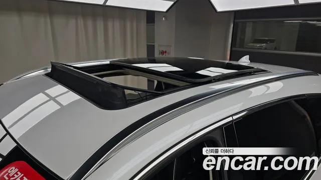 Genesis GV80 — Фото автомобиля 27