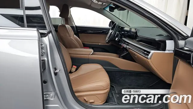 Hyundai Grandeur Grandeur (GN7) 2.5 Бензин 2WD — Фото автомобиля 11