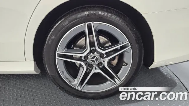 Mercedes-Benz E-Class W213 — Фото автомобиля 20