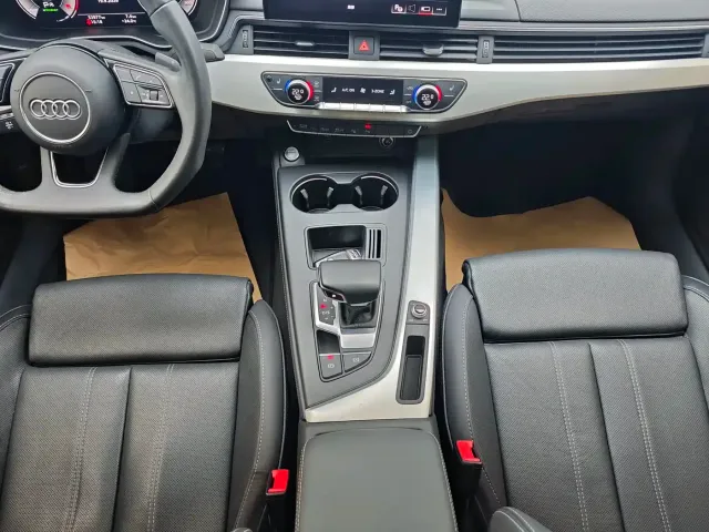 Audi A4L — Фото автомобиля 9