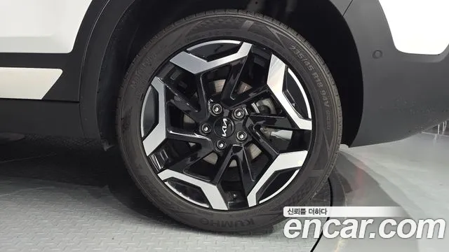Kia Seltos Новый Seltos Бензин 2.0 2WD — Фото автомобиля 18
