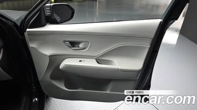Hyundai Kona SX2 — Фото автомобиля 13