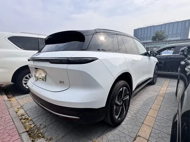 Nio ES6 — Фото автомобиля 2