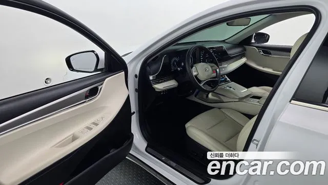 Hyundai Grandeur Новый Grandeur IG — Фото автомобиля 11