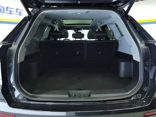 Chery Tiggo 8 — Фото автомобиля 4