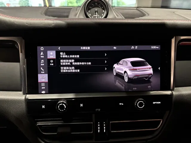 Porsche Macan — Фото автомобиля 13