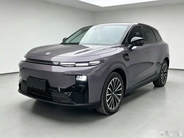 Фотография автомобиля — Leapmotor B10
