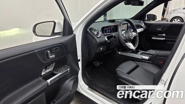 Mercedes-Benz GLB-Class GLB-класс X247 — Фото автомобиля 10